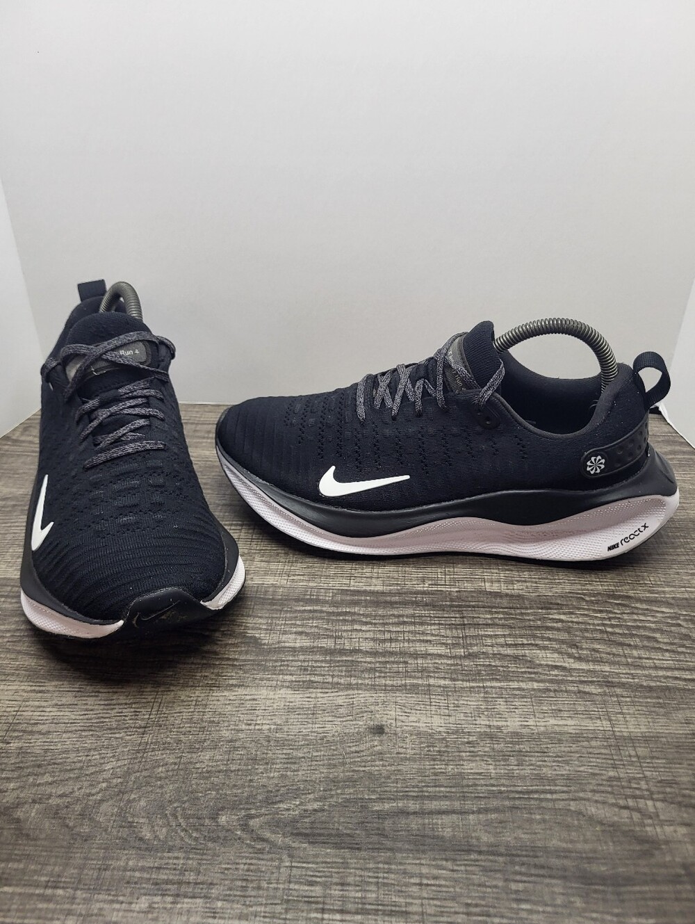 Nike ReactX Infinity Run 4 Black White Running Sneaker DR2670-001 Women’s Sz 10